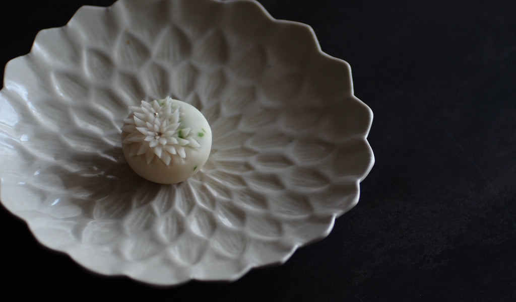 灰琥珀秞×和菓子コーディネート