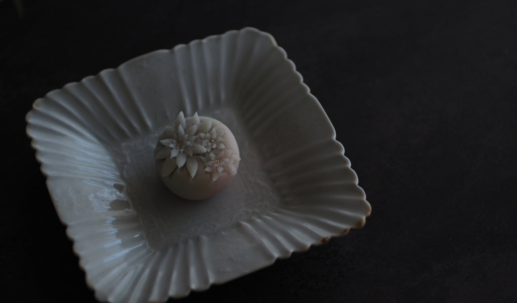 灰青秞×和菓子コーディネート