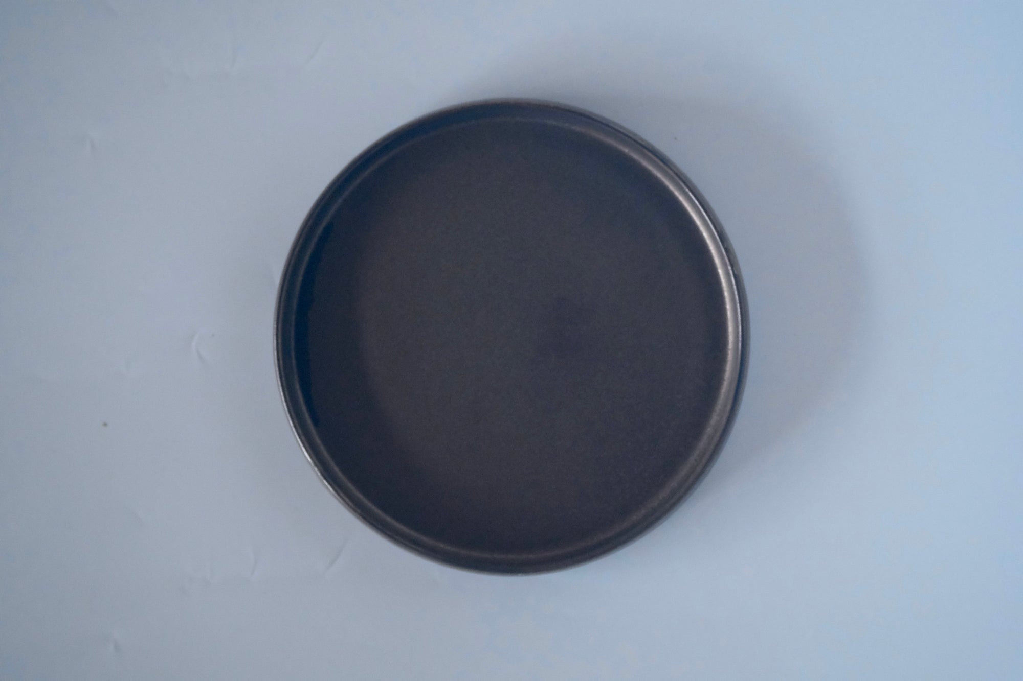 ブロンズ釉六寸皿