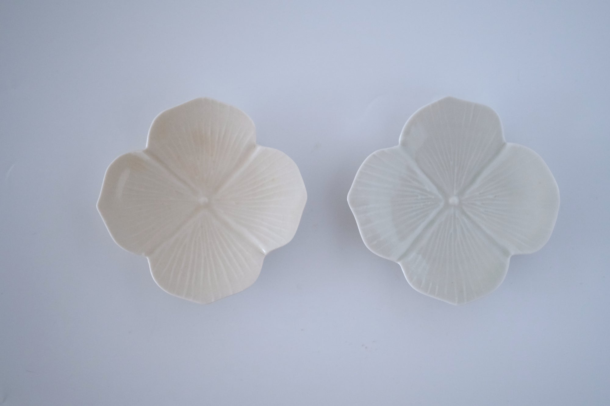 灰青釉紫陽花小皿