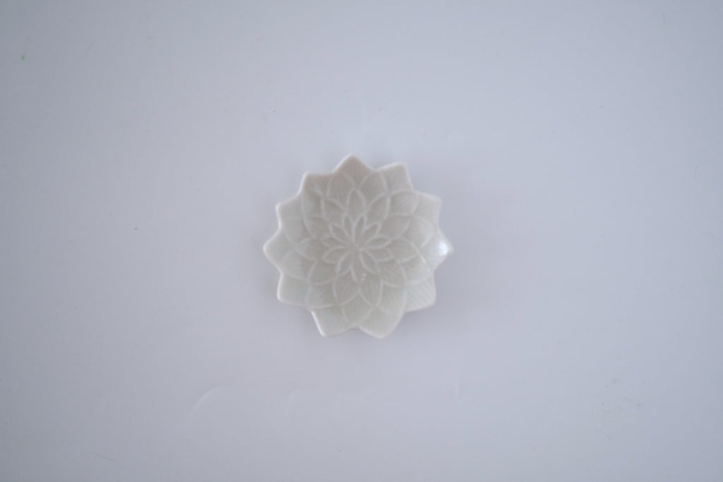 灰青釉ダリア豆豆皿