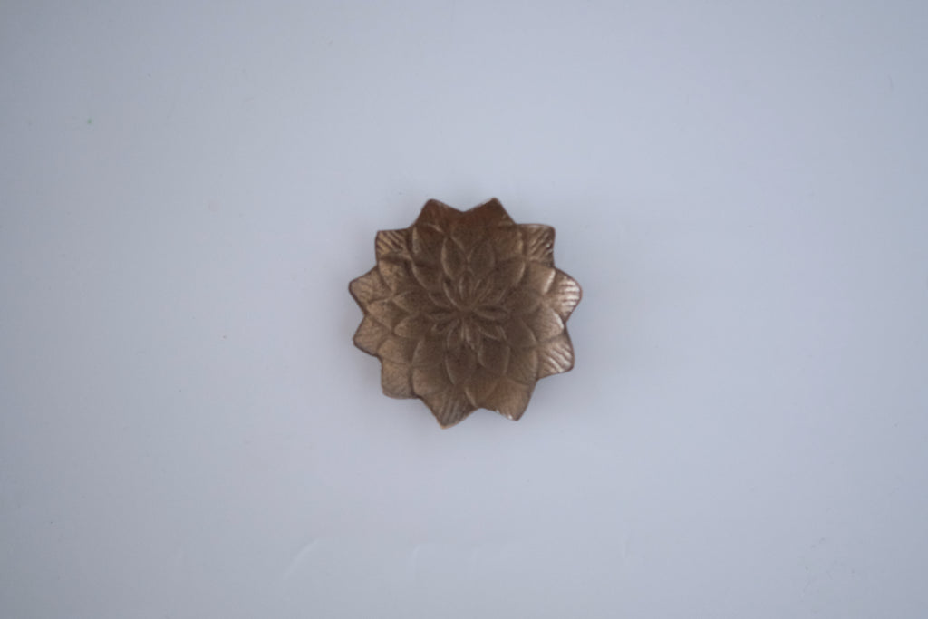 ブロンズ釉ダリア豆豆皿