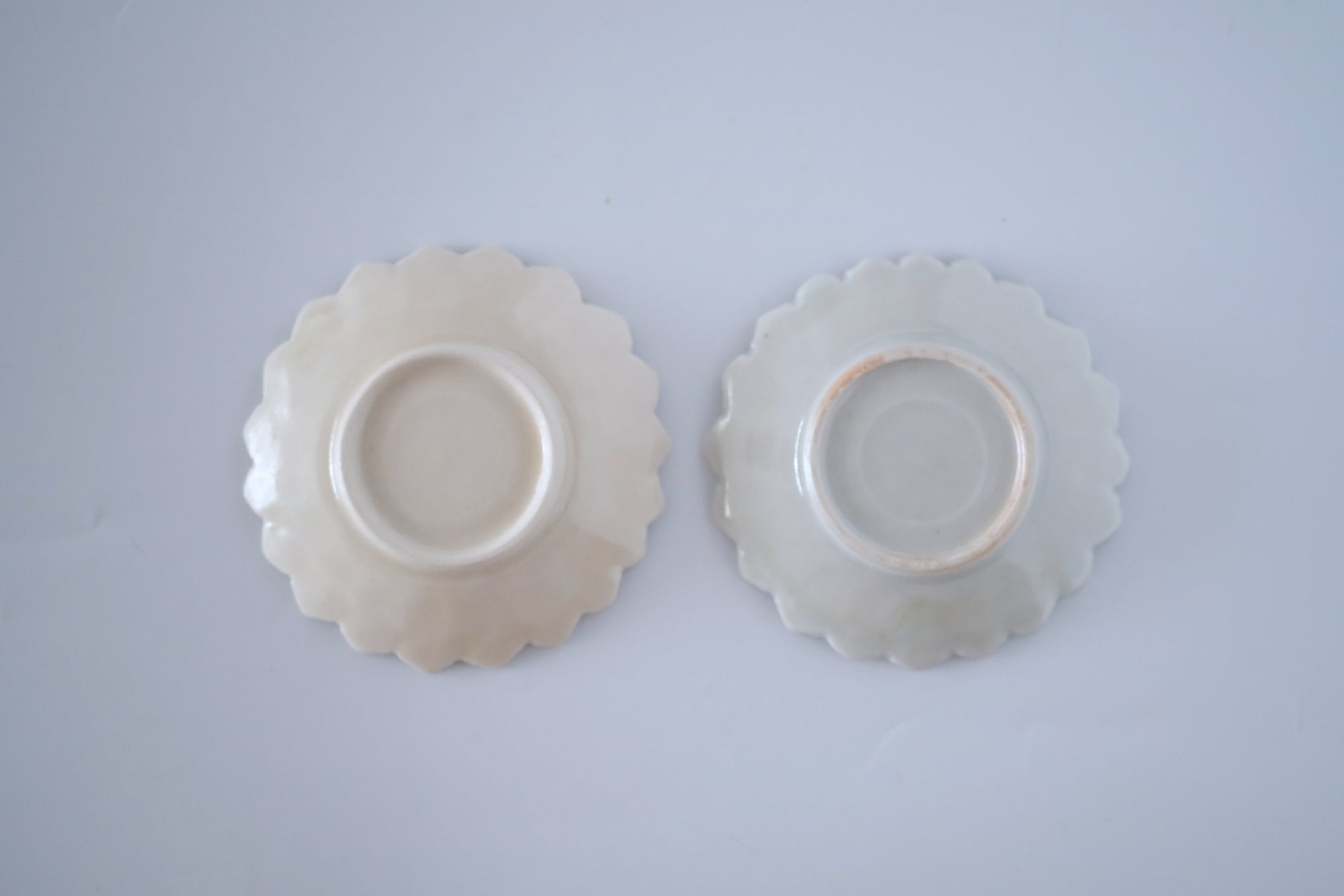 灰青釉ダリア小皿