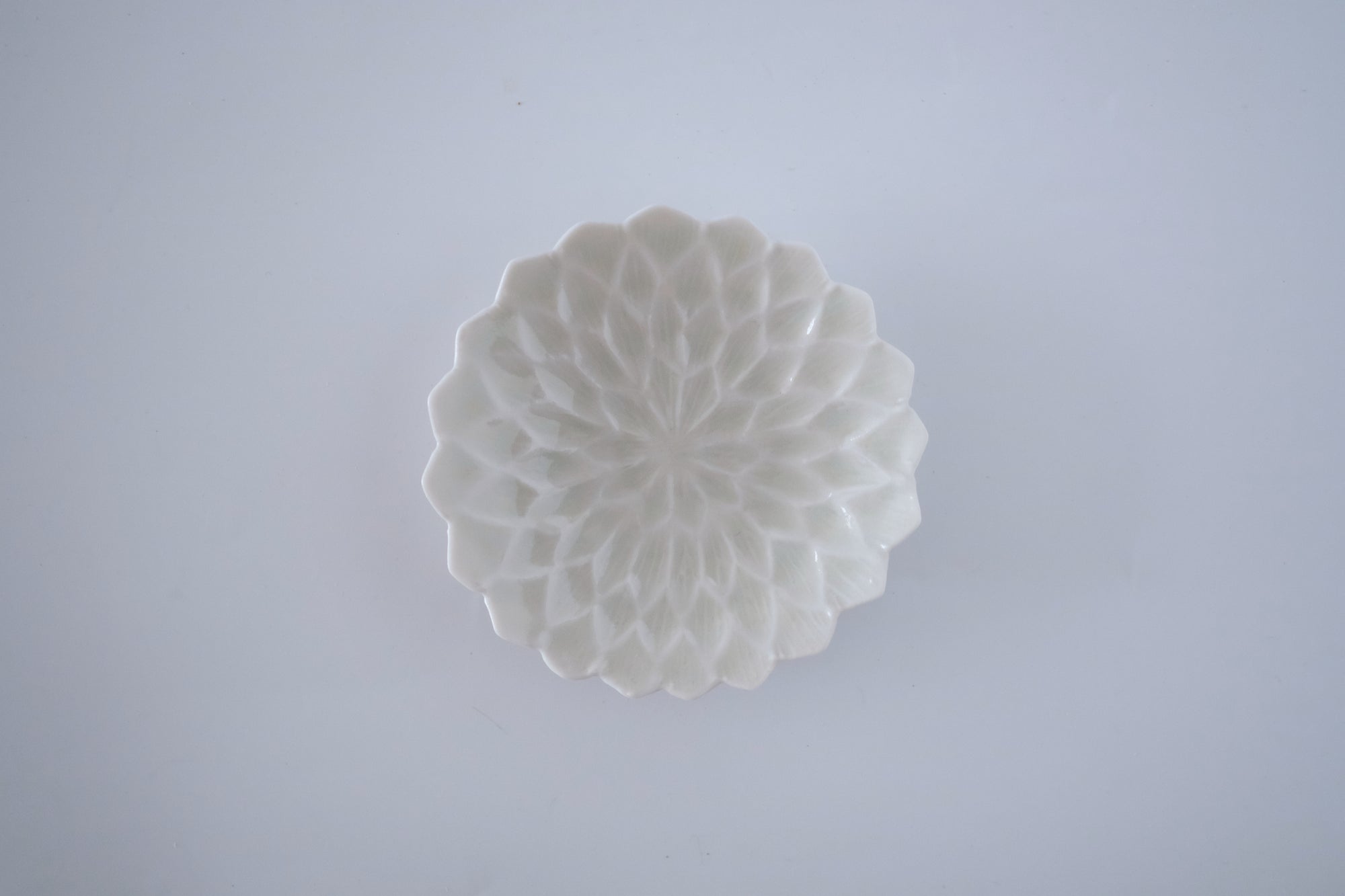 灰青釉ダリア小皿