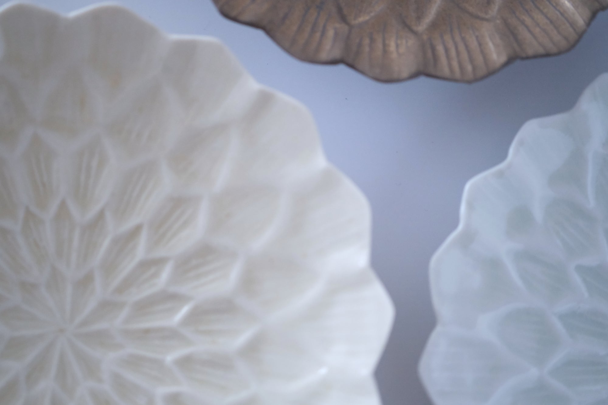 ブロンズ釉ダリア六寸皿