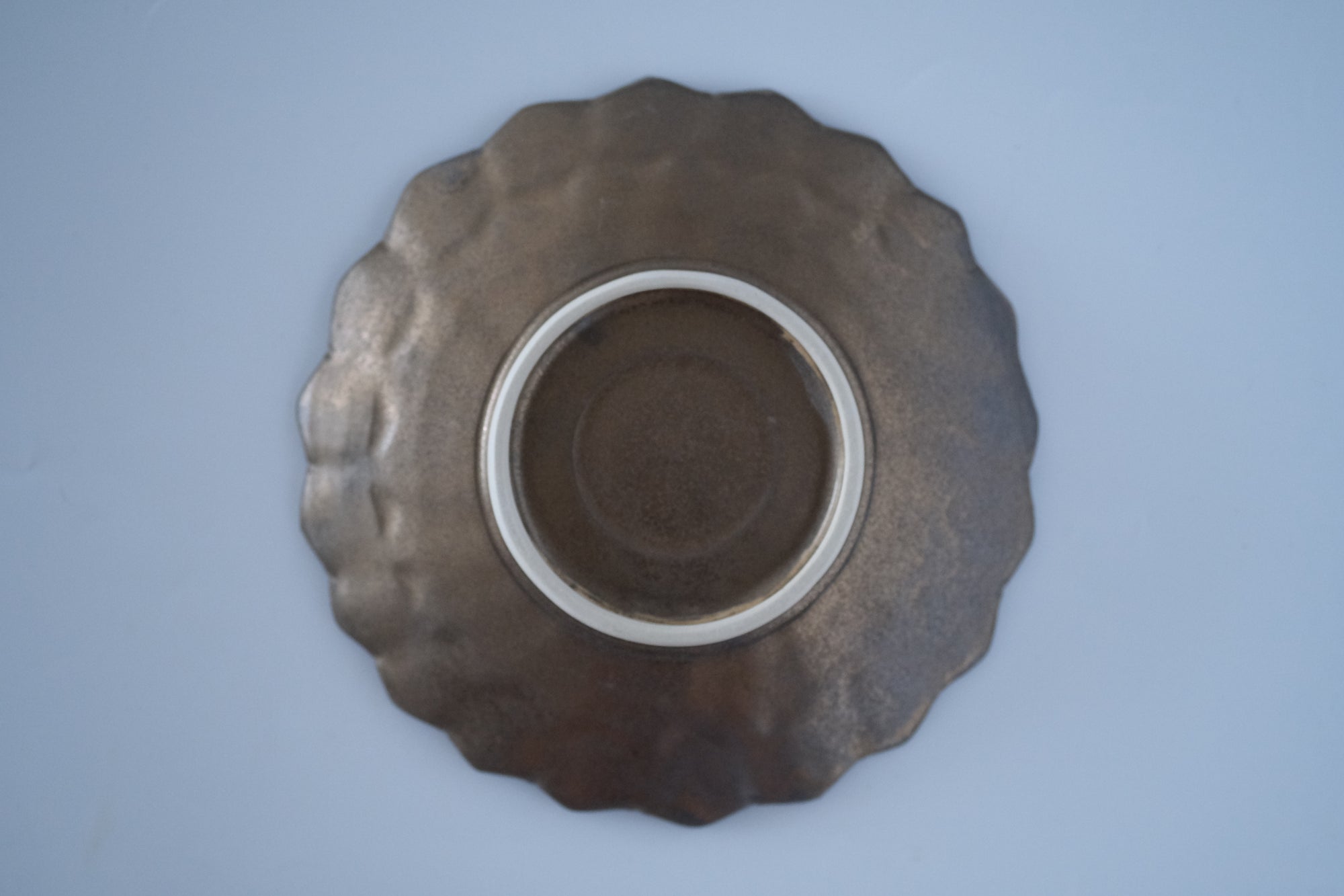 ブロンズ釉ダリア六寸皿