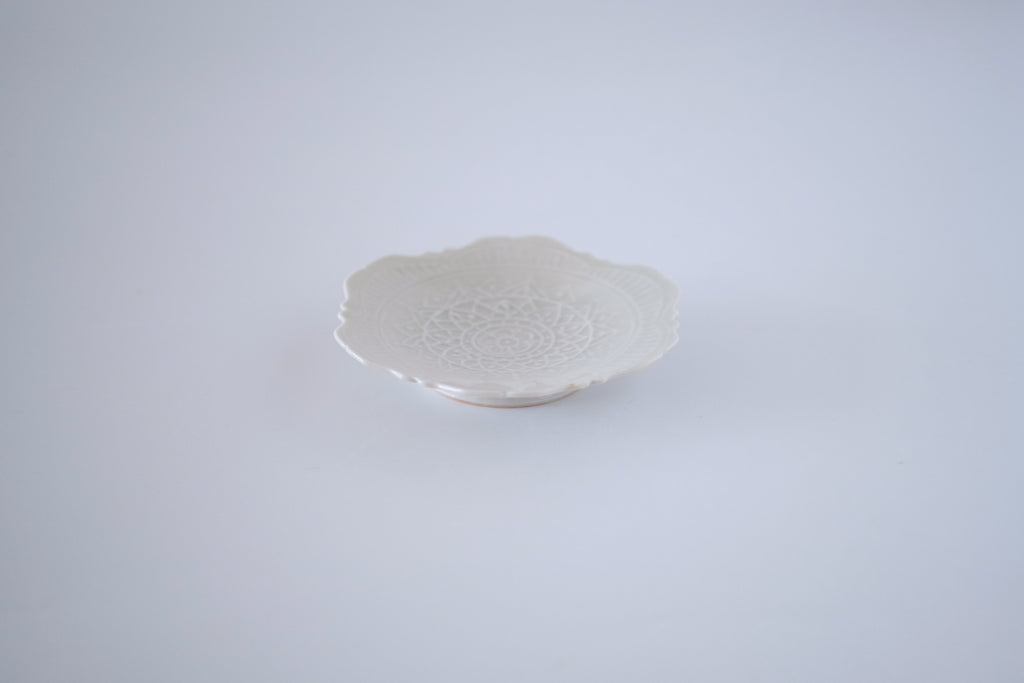 灰青秞稜花四寸台皿