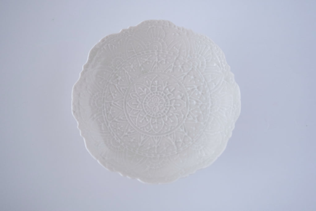 灰青秞稜花六寸台皿