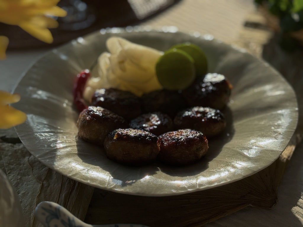 灰青釉蓮の葉八寸皿