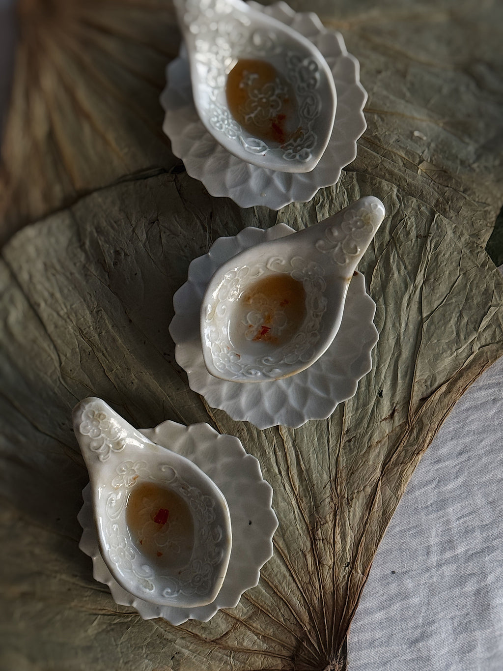 灰青釉ダリア小皿