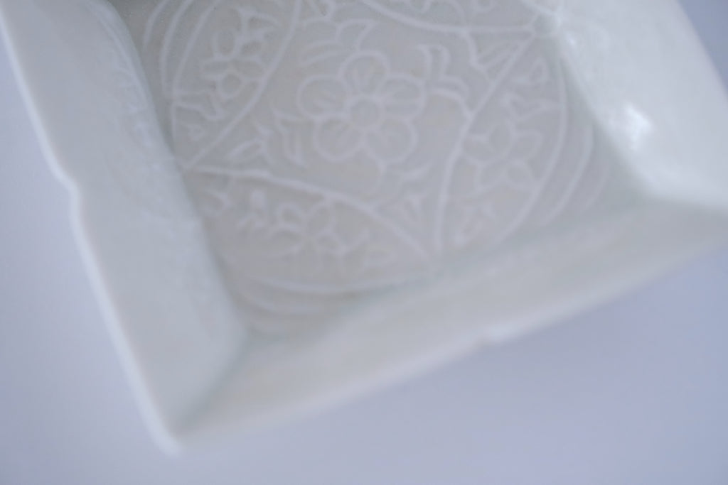 Ash-blue shippo square mini plate