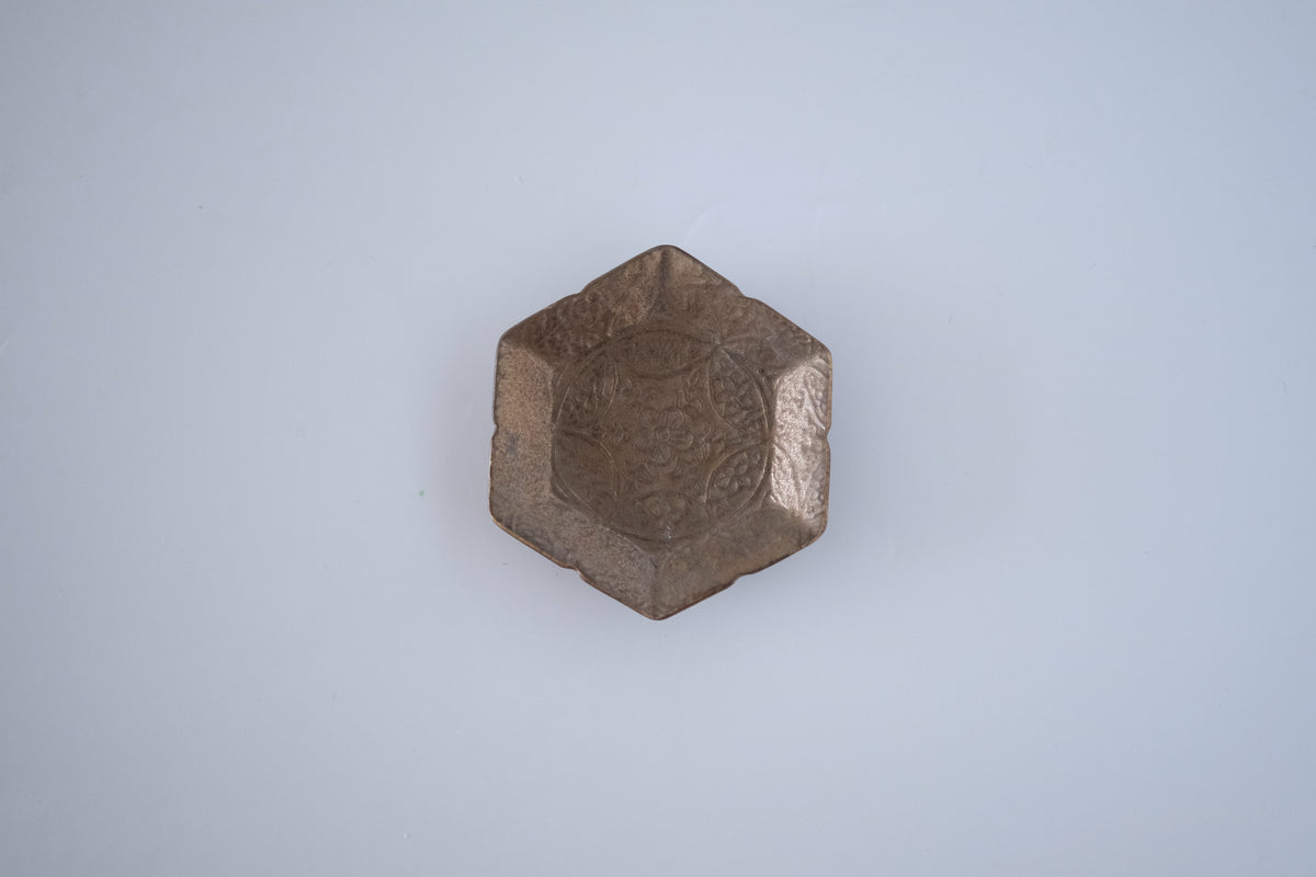 ブロンズ秞花七宝六角豆皿