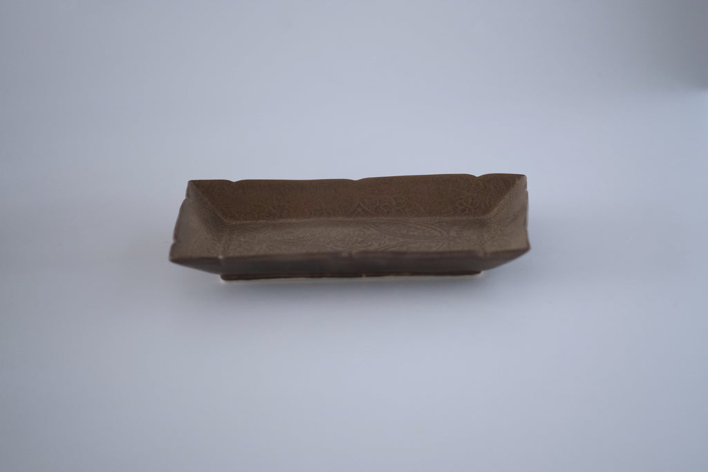 ブロンズ秞花七宝角長皿