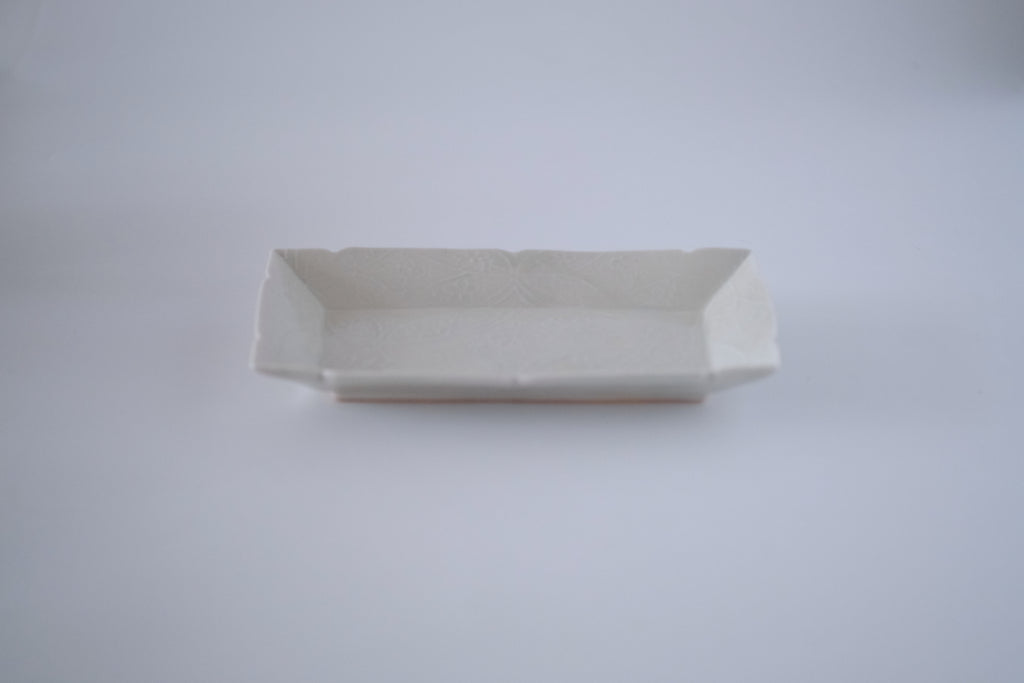 灰青秞花七宝角長皿