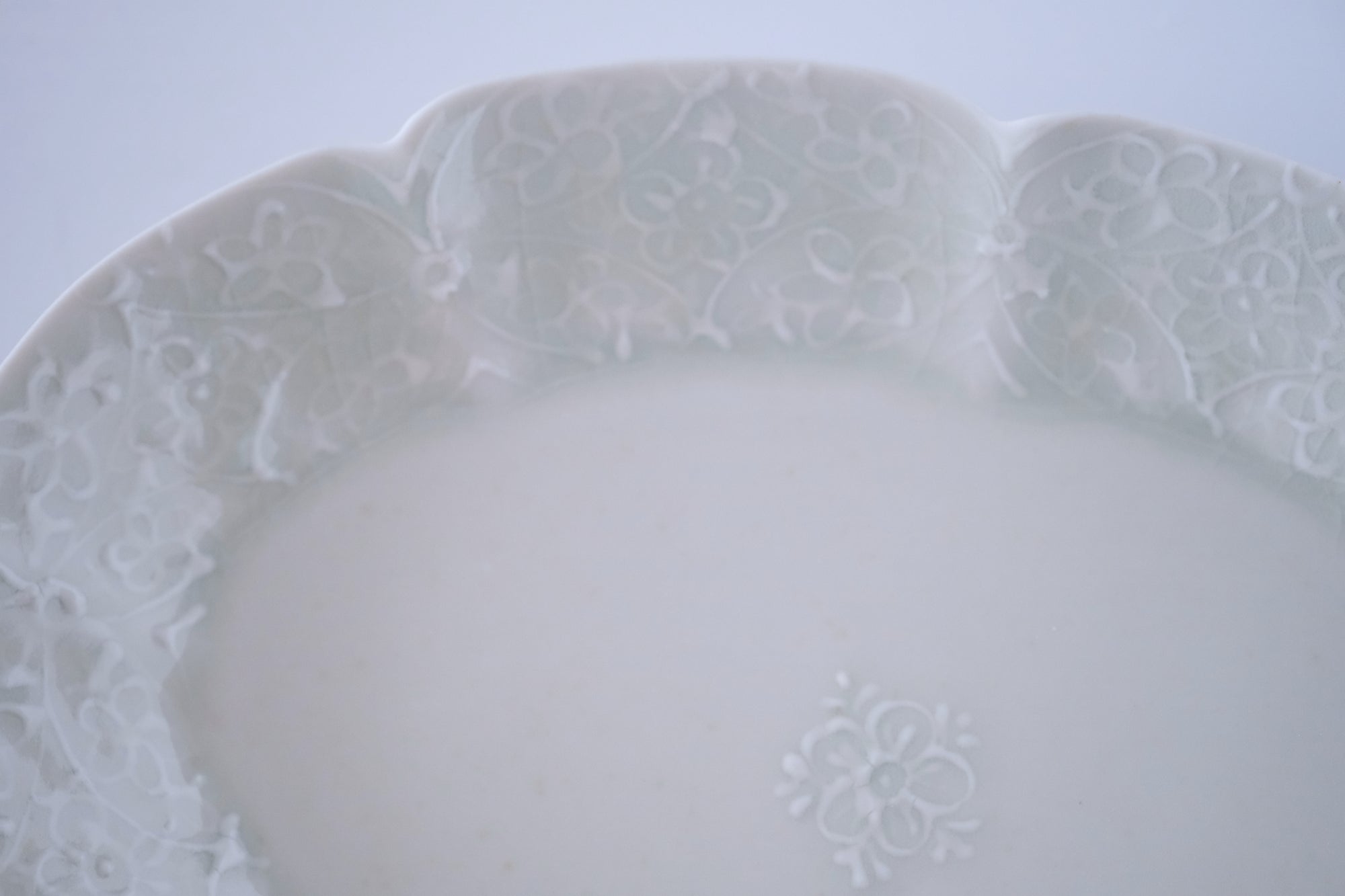 灰青秞花七宝オーバル皿（L）