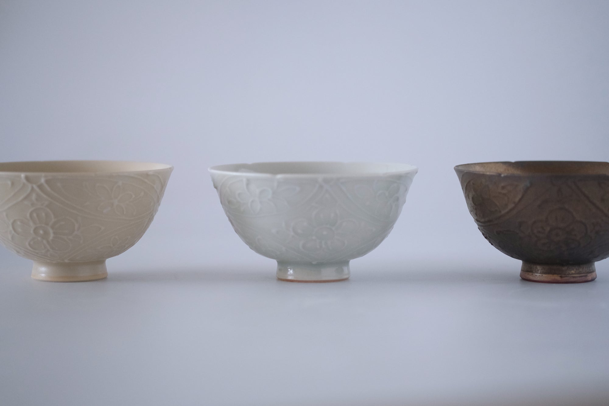 灰琥珀秞花七宝碗