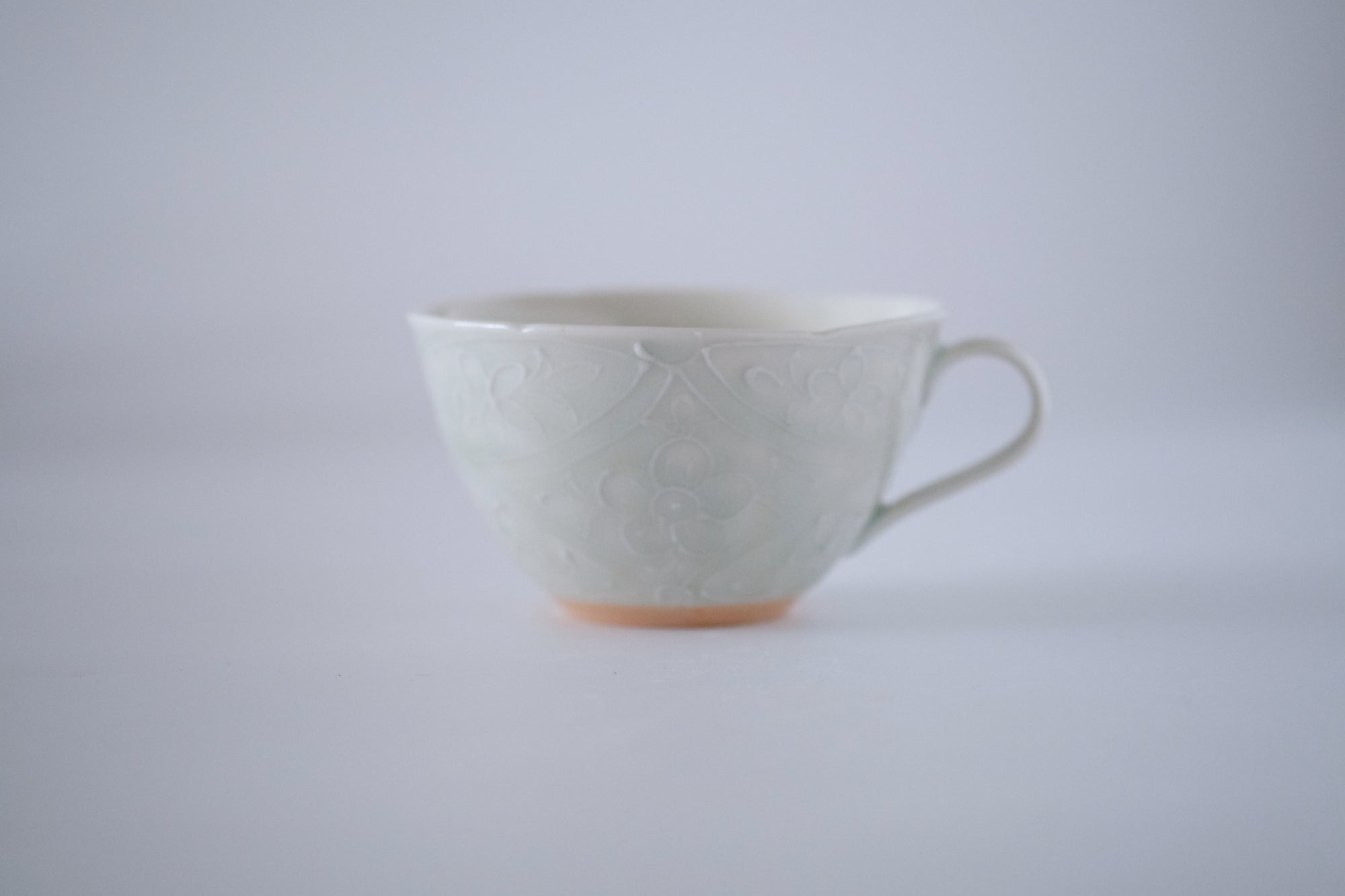 灰青秞花七宝スープカップ