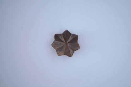 ブロンズ釉七芒星豆豆皿