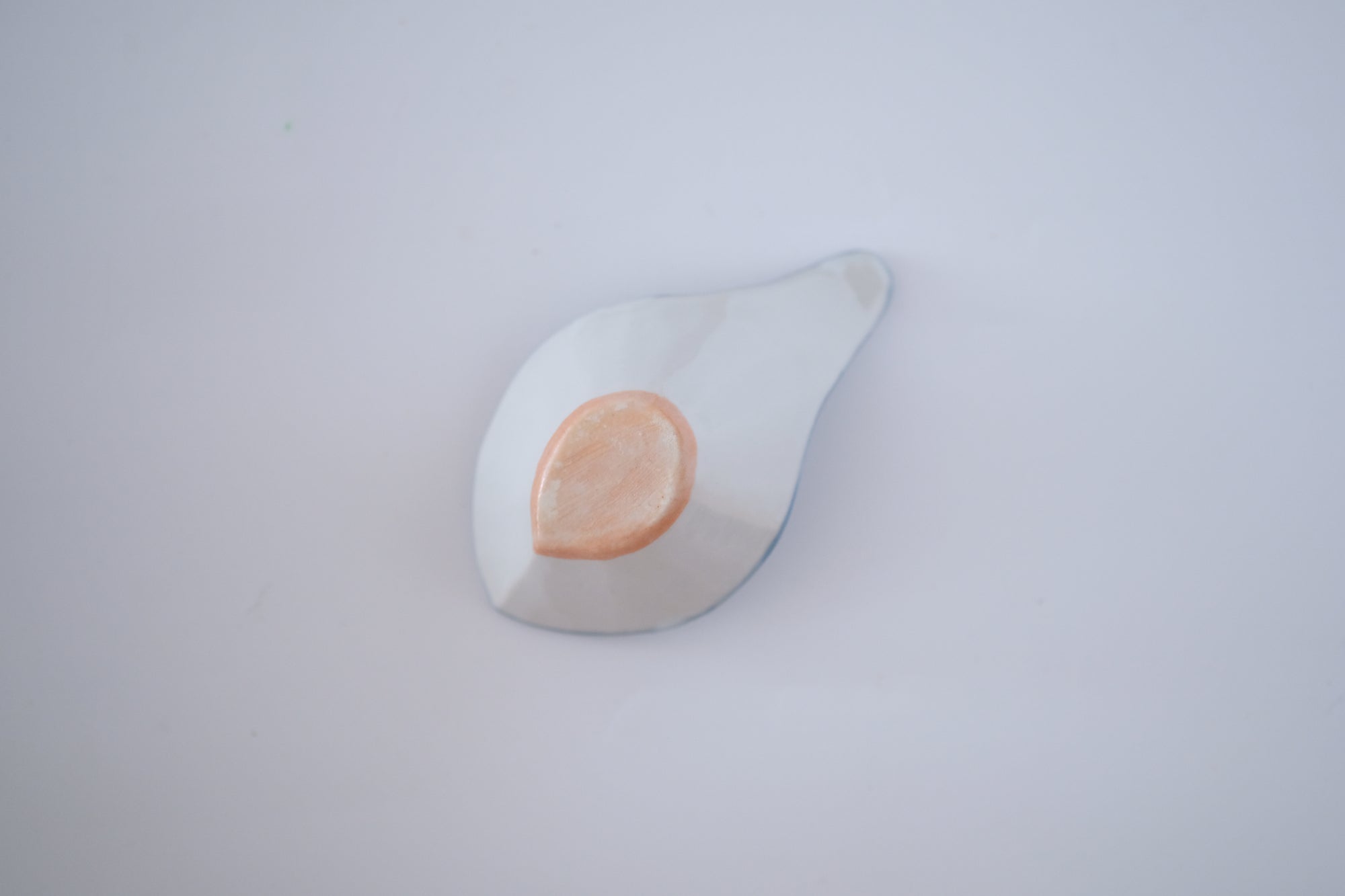 染付花唐草紋蓮華