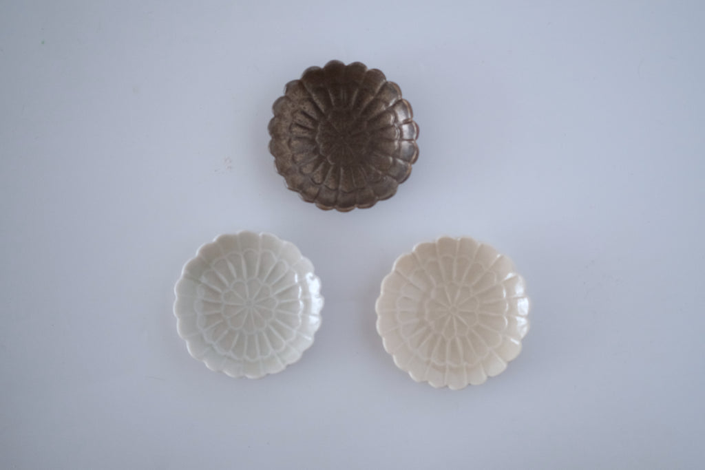 ブロンズ釉菊豆豆皿