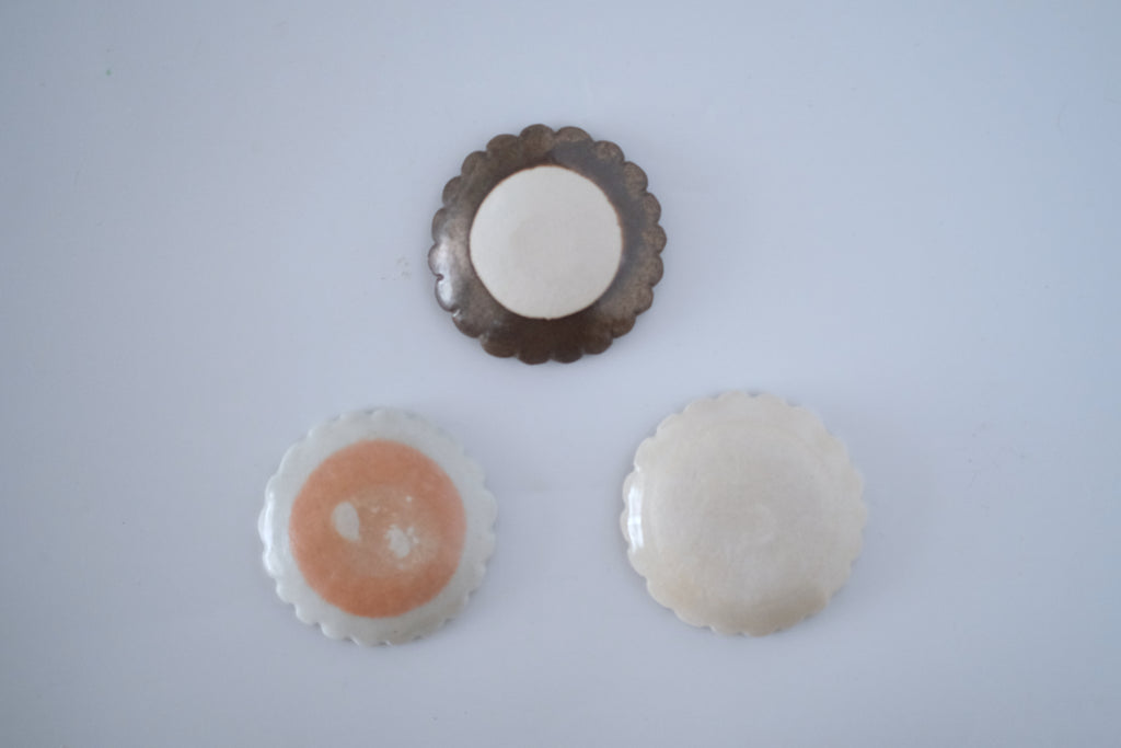 ブロンズ釉菊豆豆皿