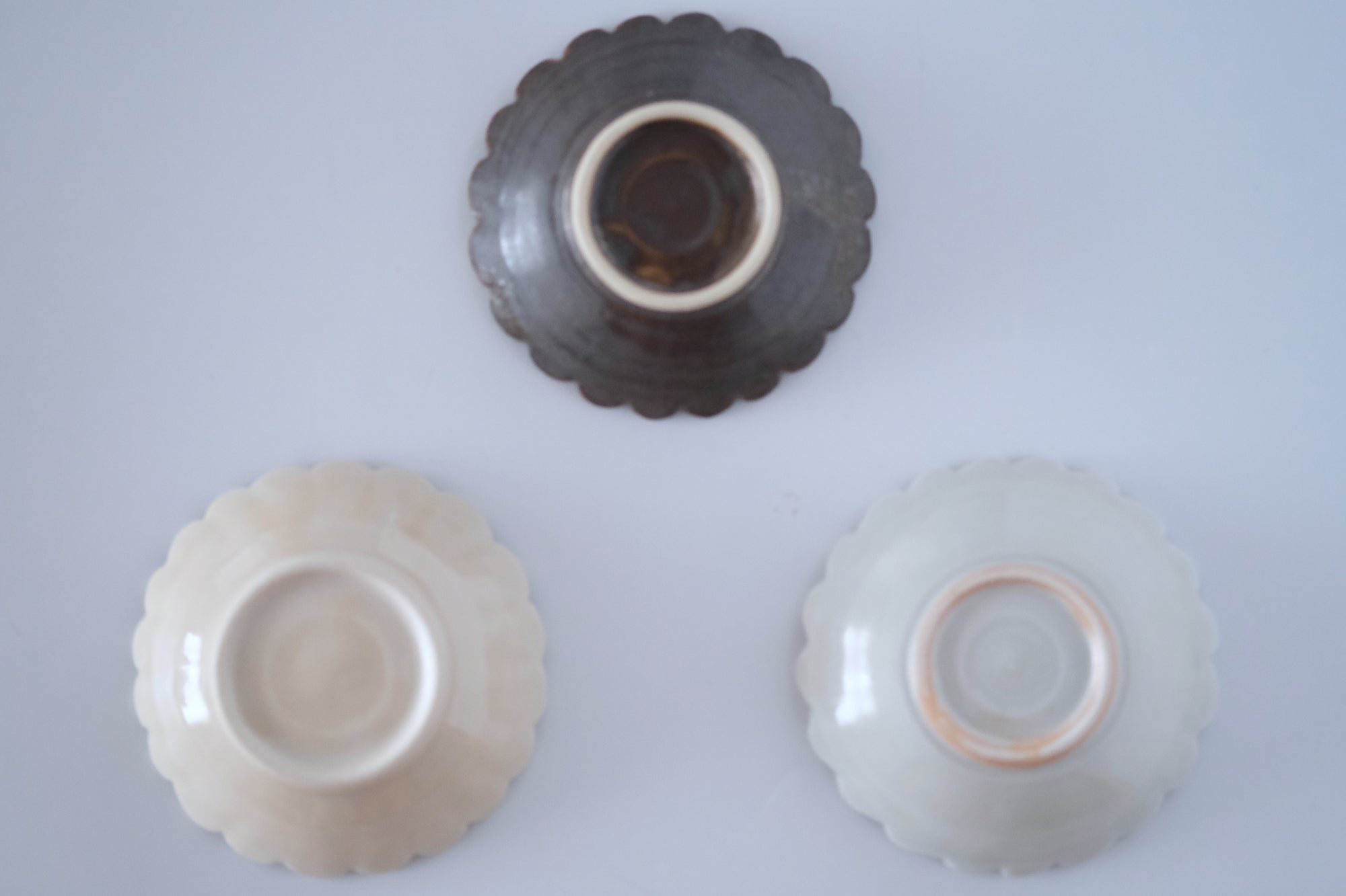 ブロンズ釉菊小鉢