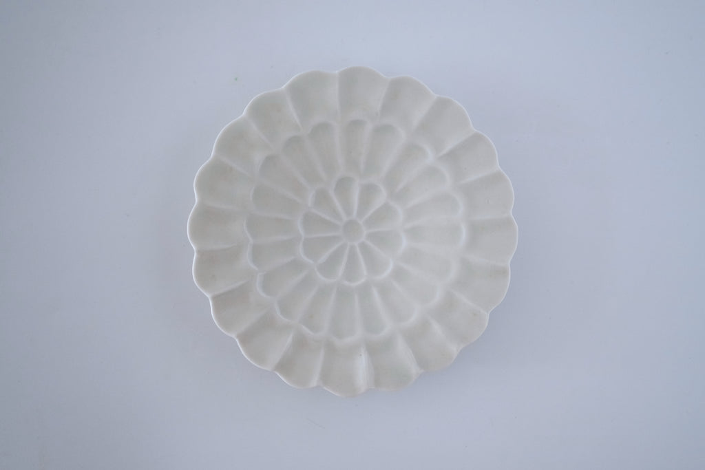 灰青釉菊四寸皿