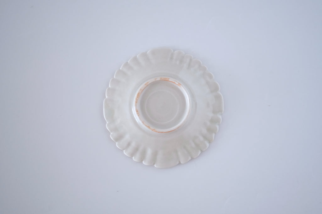 灰青秞輪花四寸皿