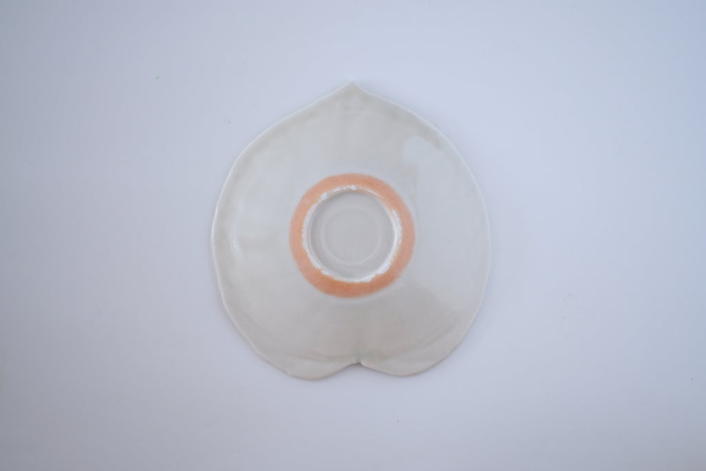 灰青釉ウンベラータ五寸皿